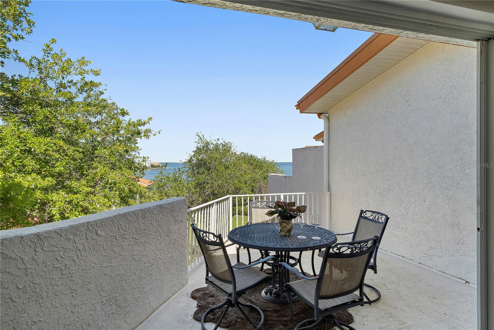 1581 PINELLAS BAYWAY S