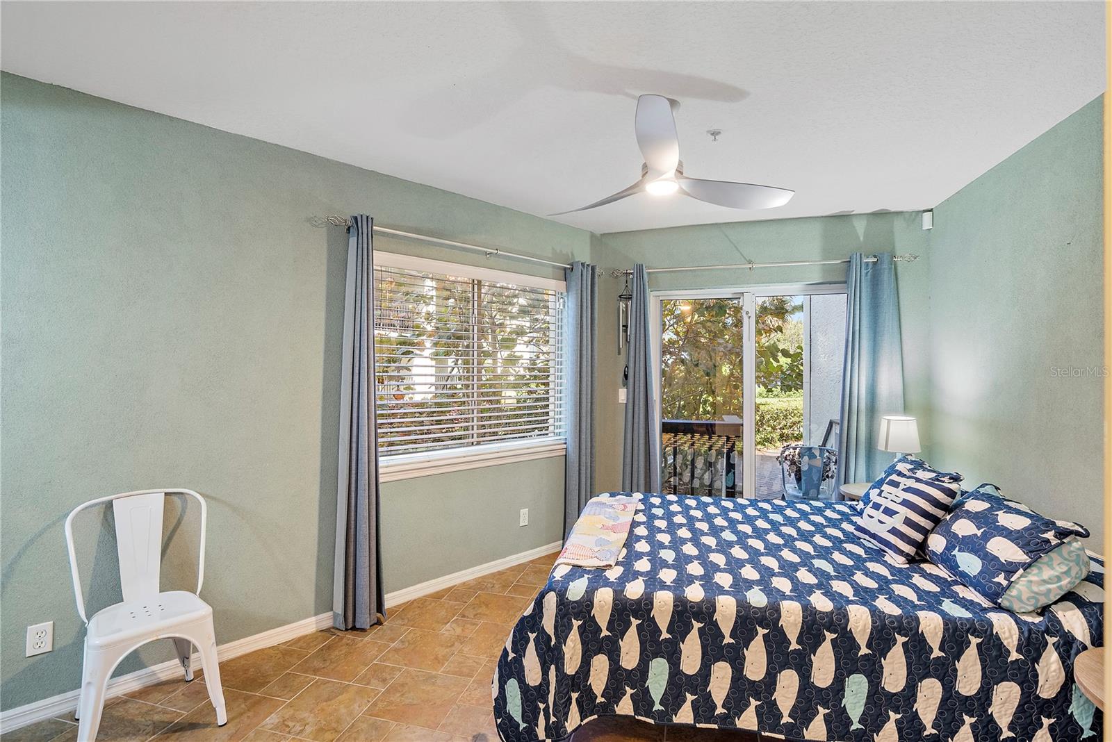 1581 PINELLAS BAYWAY S