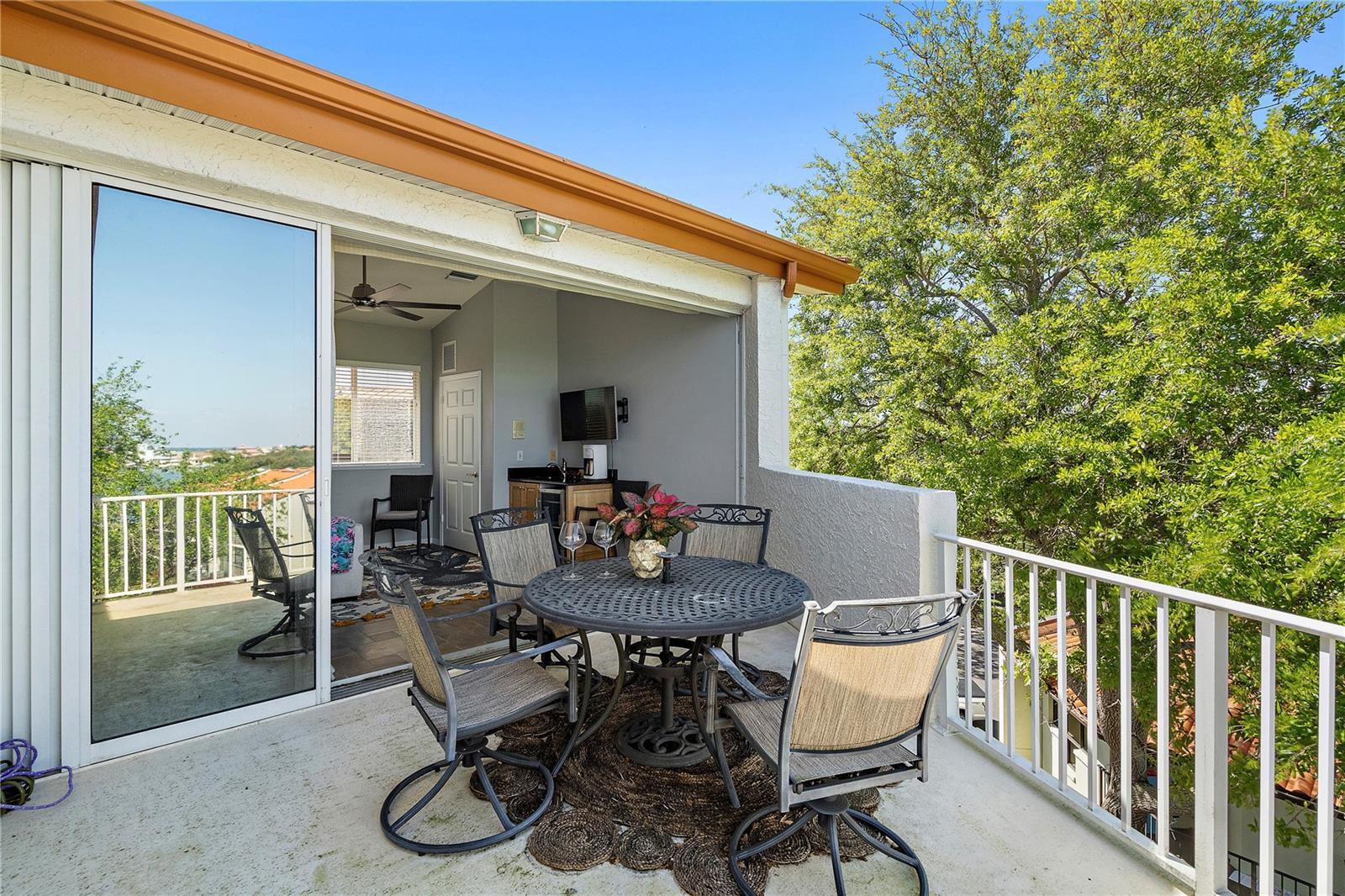 1581 PINELLAS BAYWAY S