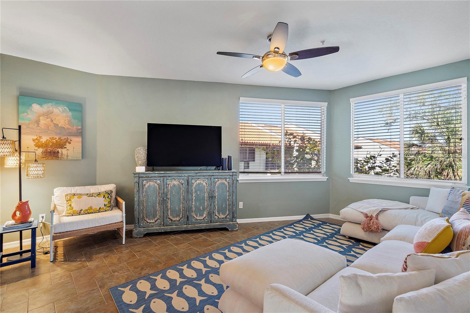 1581 PINELLAS BAYWAY S