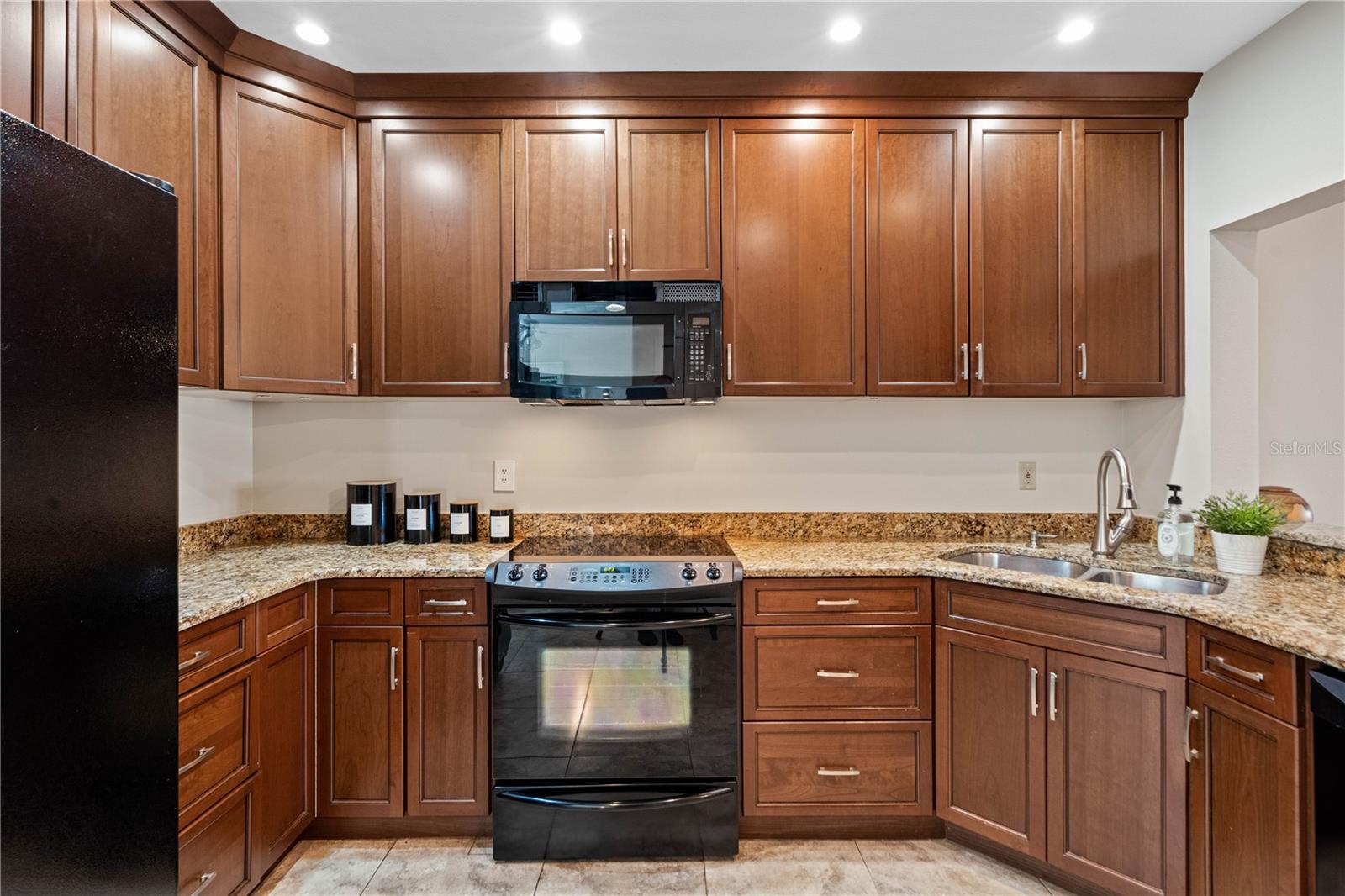 903 PINELLAS BAYWAY S Unit: 108