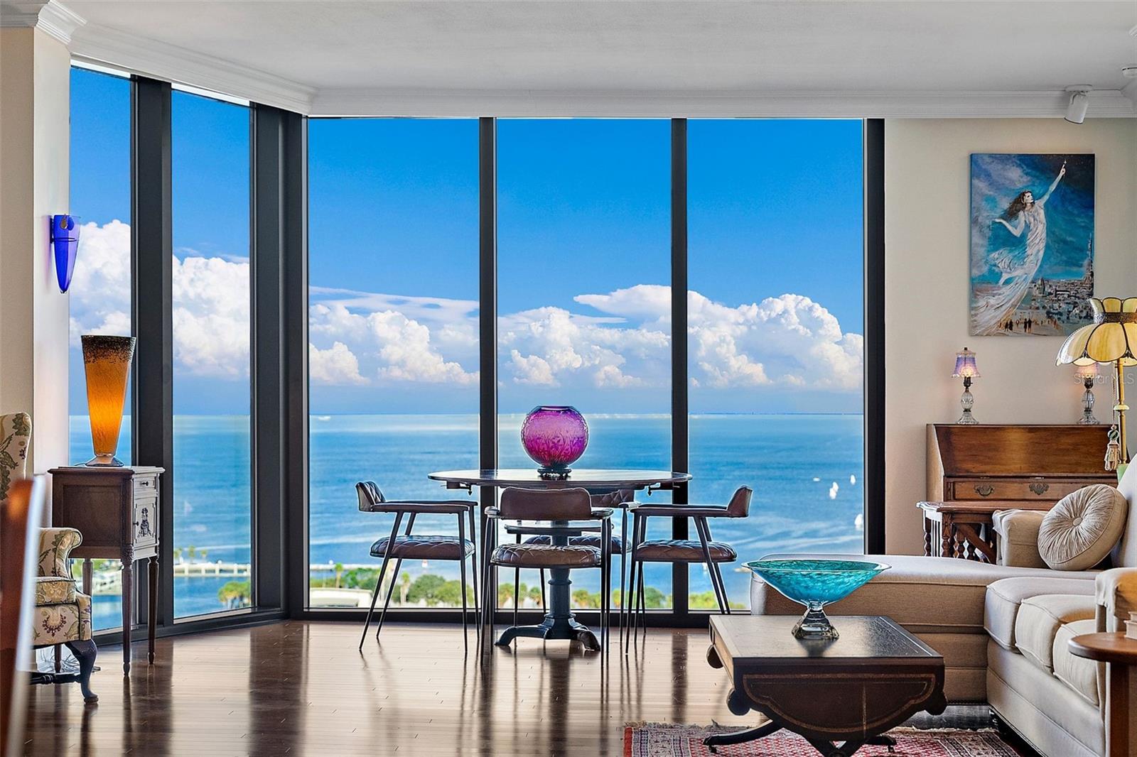 1 BEACH DRIVE SE Unit: 1904