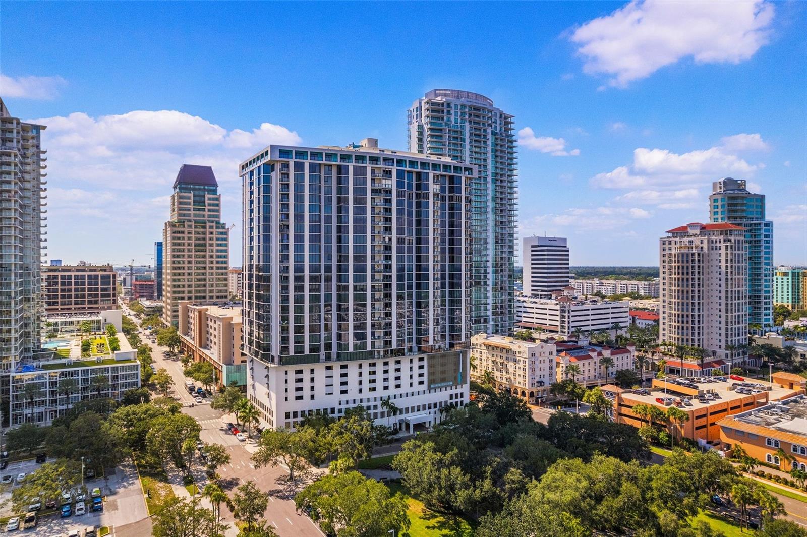 1 BEACH DRIVE SE Unit: 1904