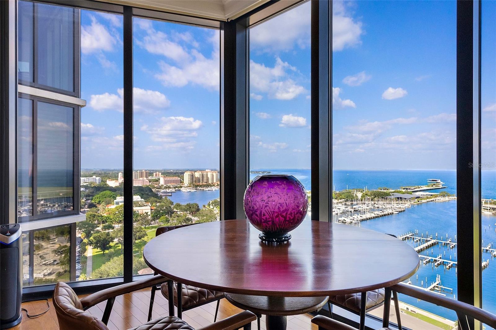 1 BEACH DRIVE SE Unit: 1904