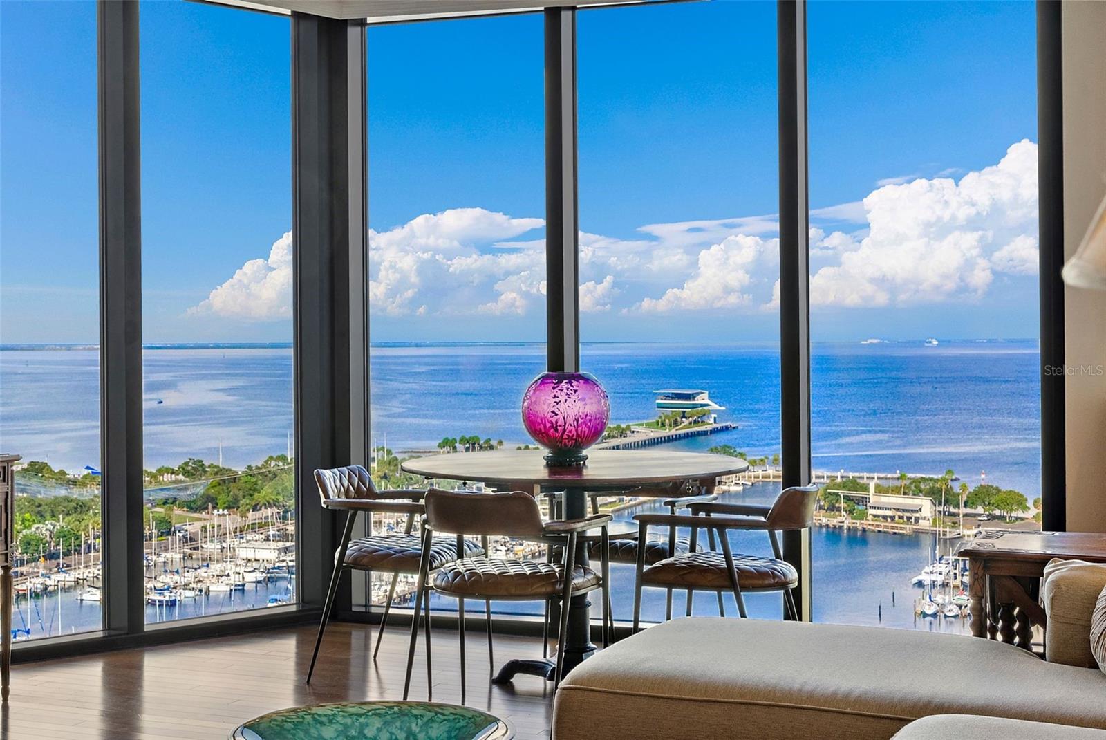 1 BEACH DRIVE SE Unit: 1904
