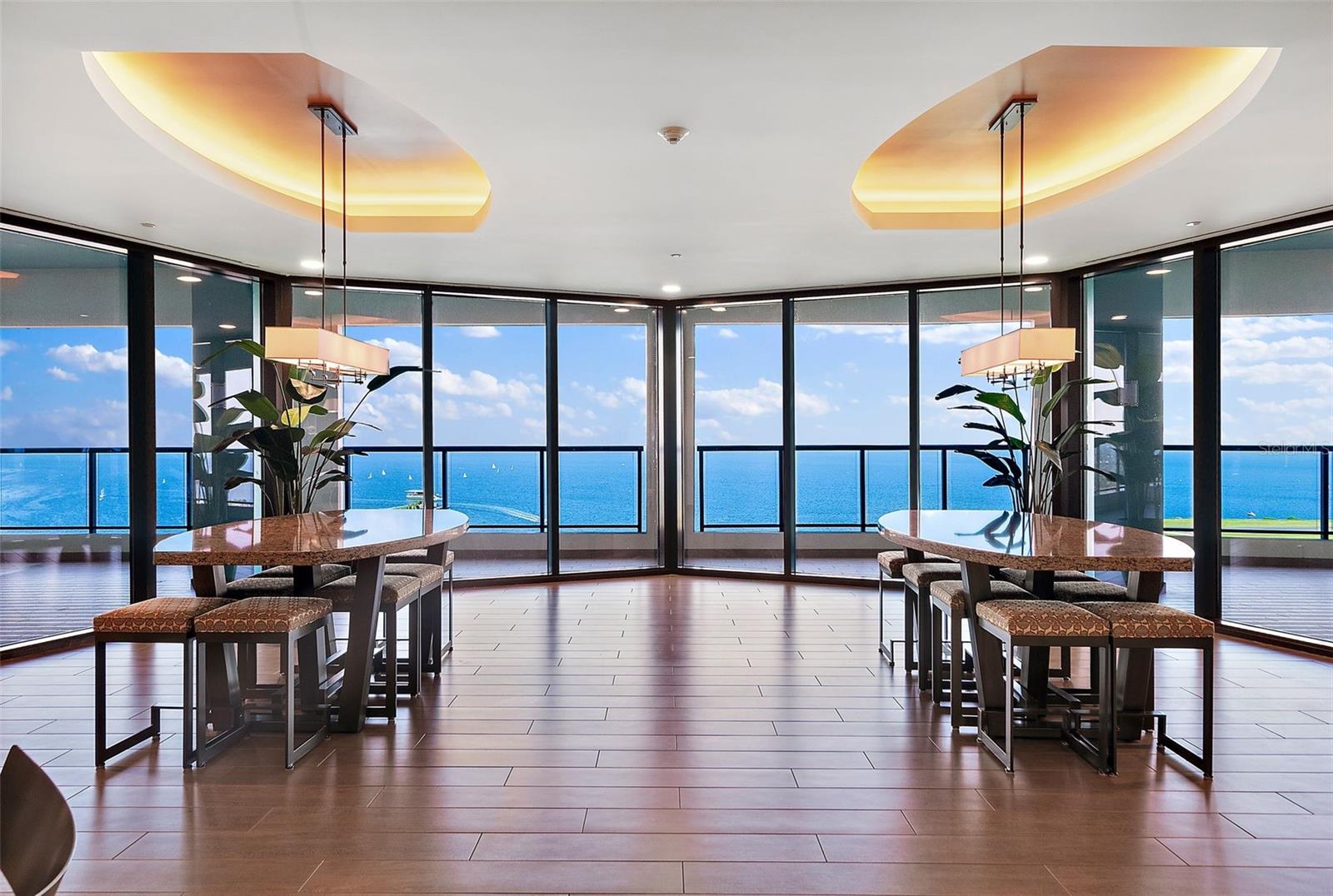 1 BEACH DRIVE SE Unit: 1904