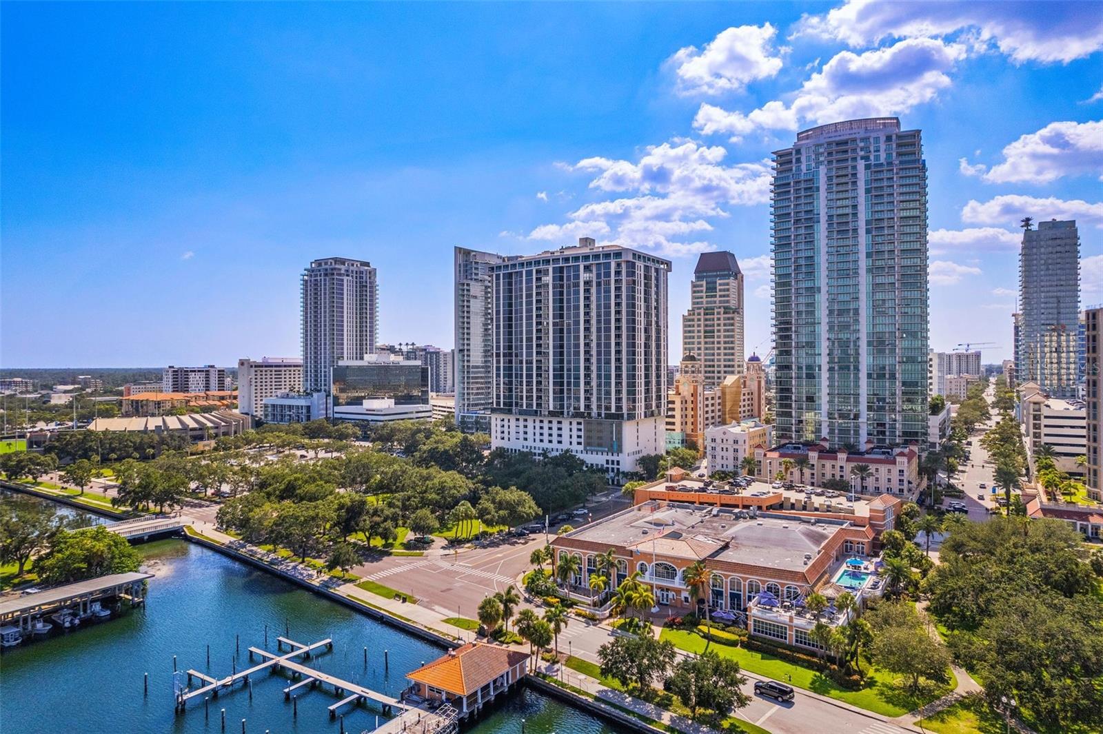 1 BEACH DRIVE SE Unit: 1904