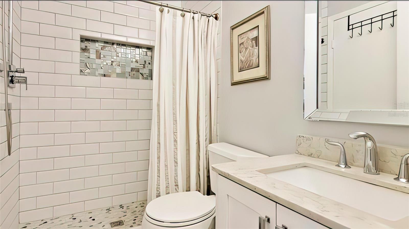 6191 BAHIA DEL MAR BOULEVARD Unit: 205