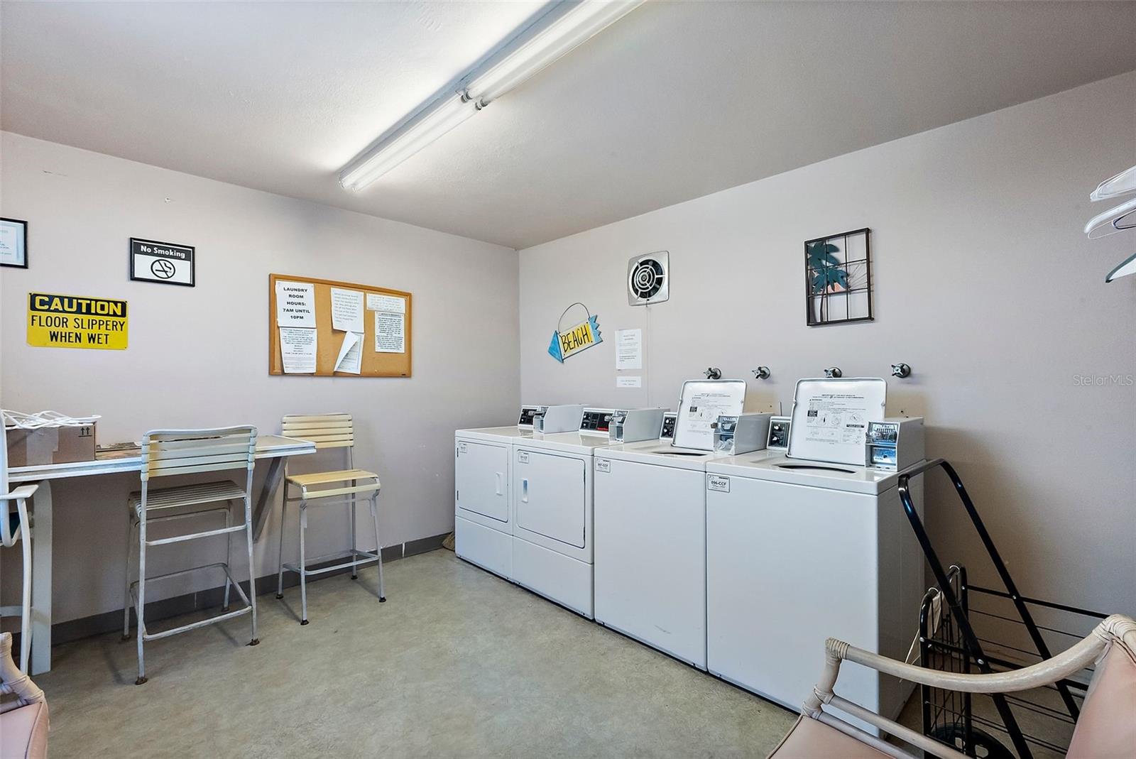 7401 BAY ISLAND DRIVE S Unit: 335