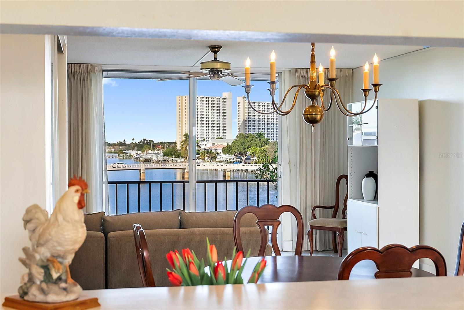 7401 BAY ISLAND DRIVE S Unit: 335