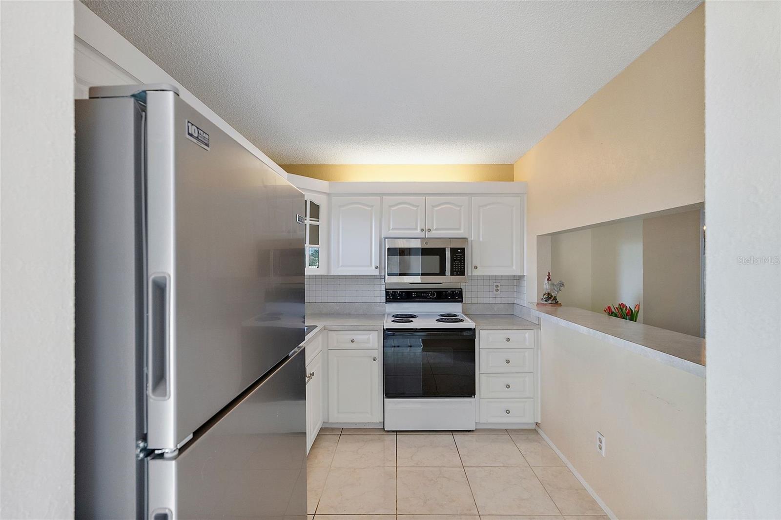 7401 BAY ISLAND DRIVE S Unit: 335