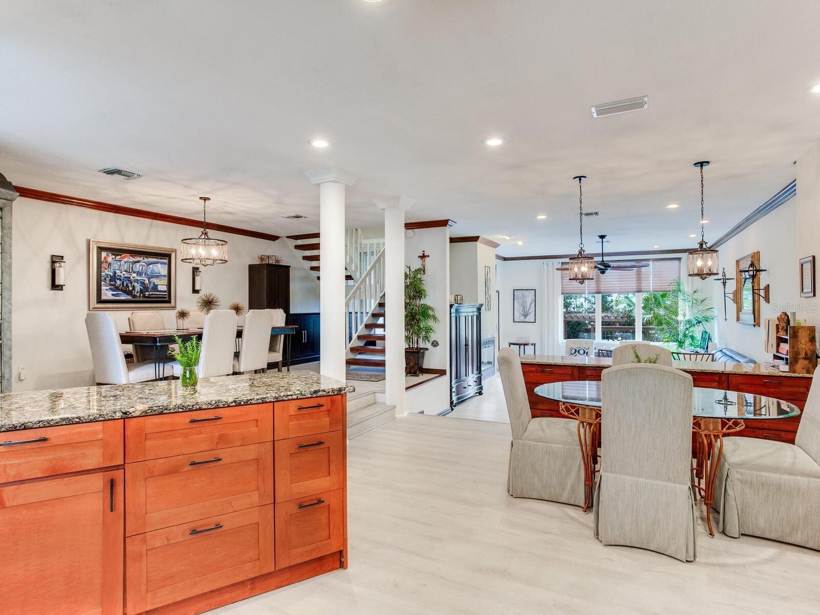 487 PINELLAS BAYWAY S Unit: 202