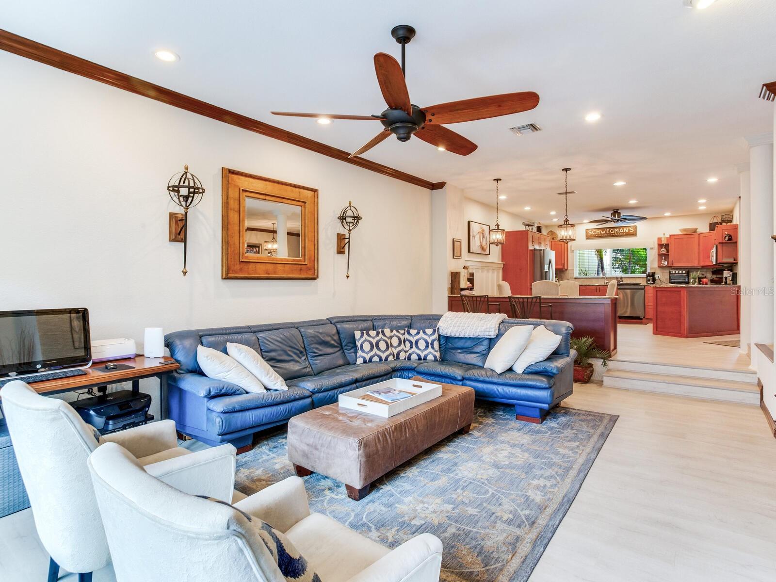 487 PINELLAS BAYWAY S Unit: 202
