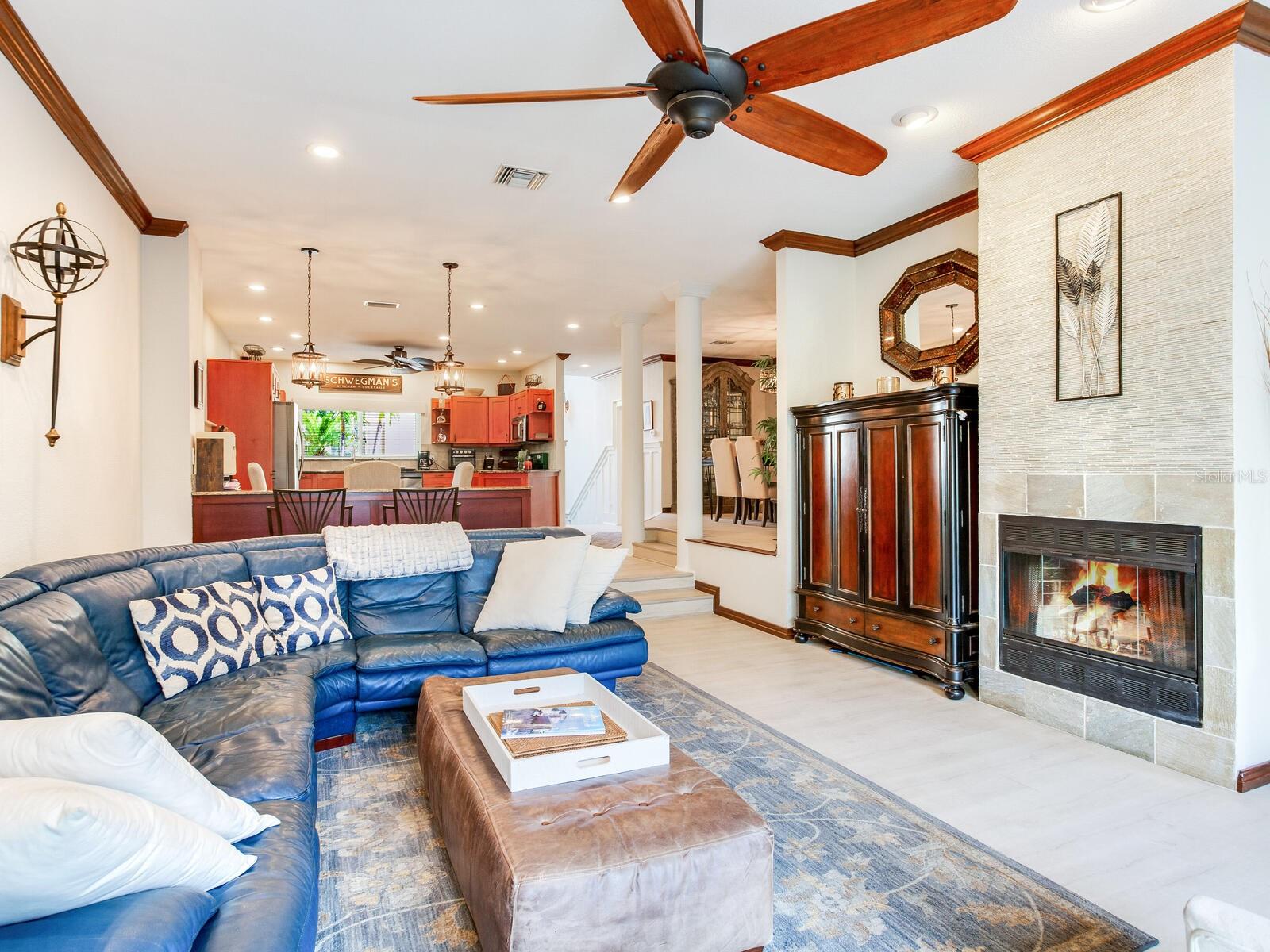 487 PINELLAS BAYWAY S Unit: 202