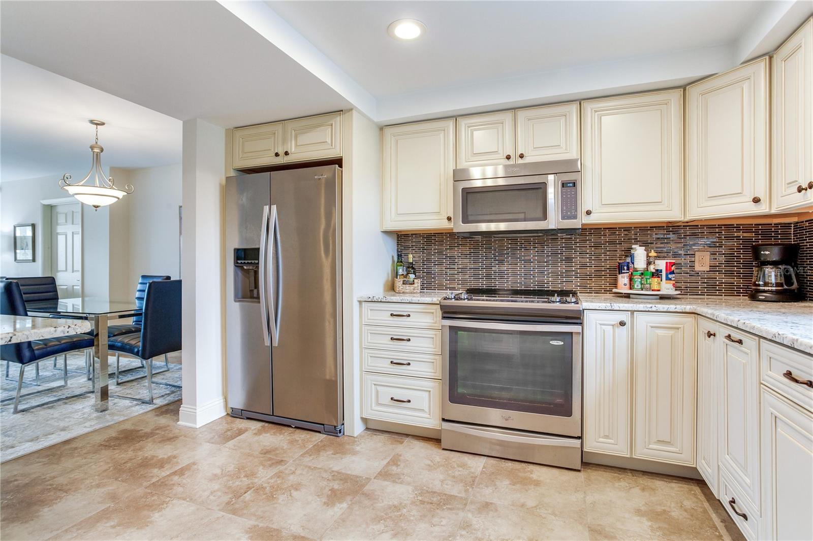 5108 BRITTANY DRIVE S Unit: 208