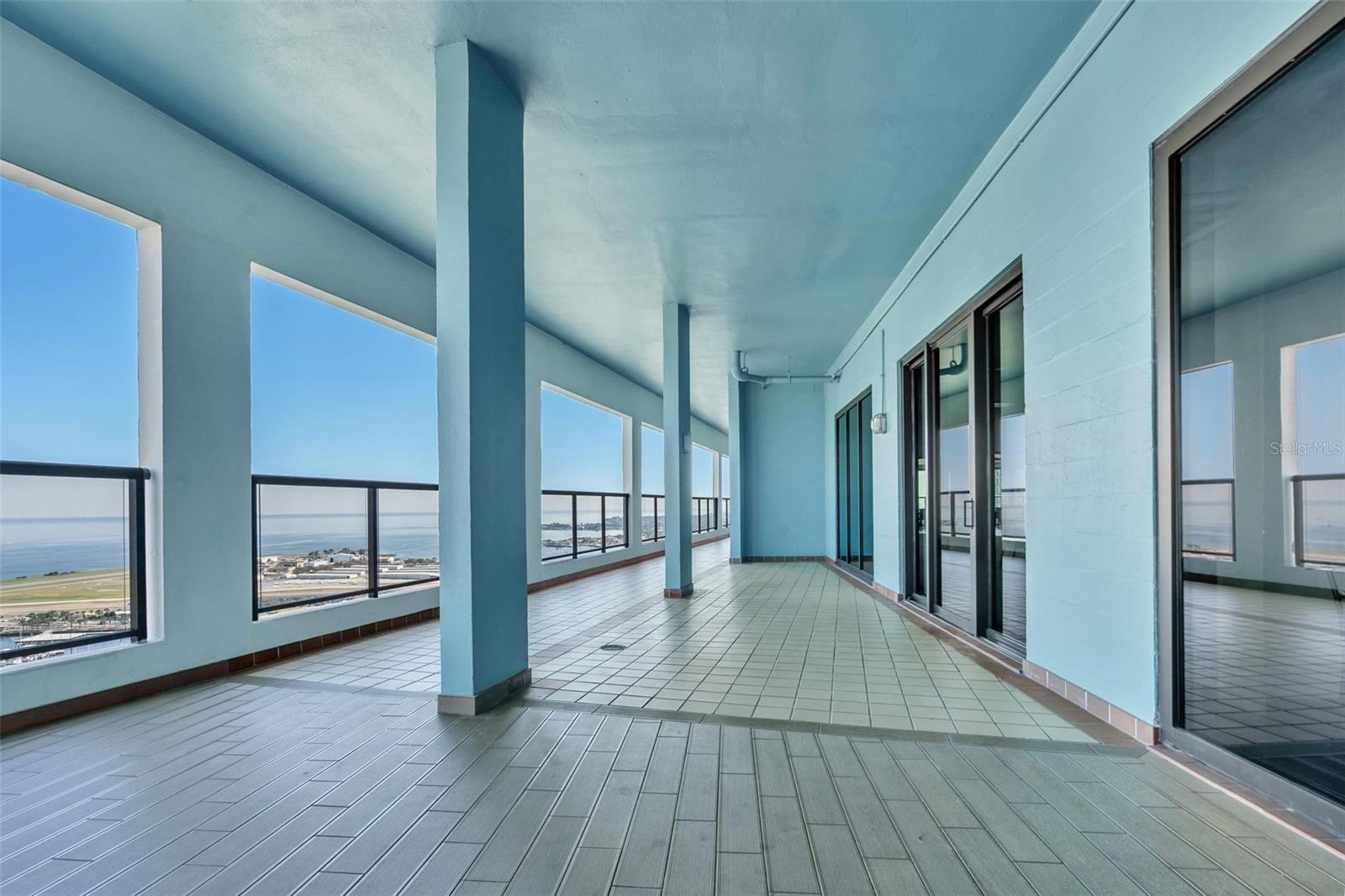 1 BEACH DR SE #1604