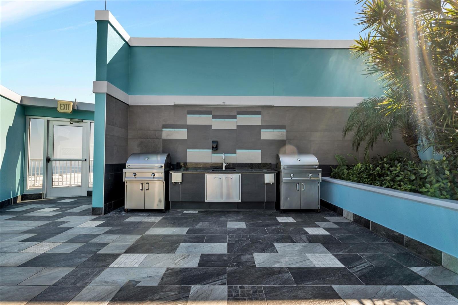 1 BEACH DR SE #1604