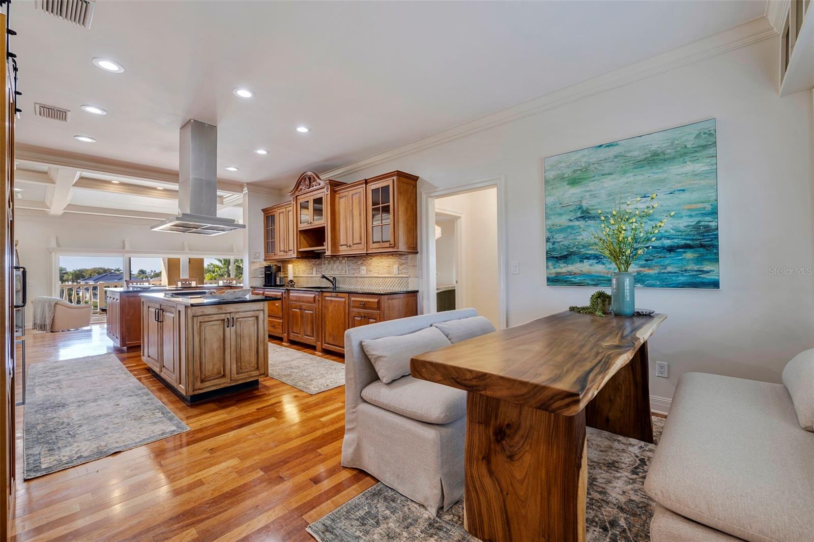 544 PINELLAS BAYWAY S #P4