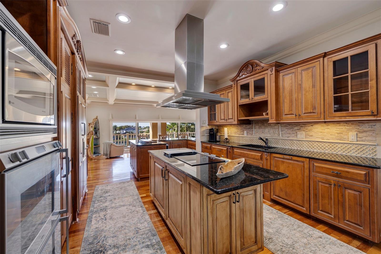 544 PINELLAS BAYWAY S #P4