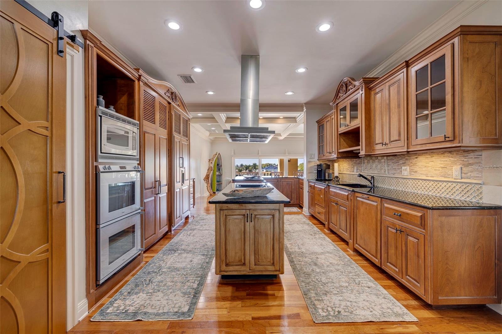 544 PINELLAS BAYWAY S #P4