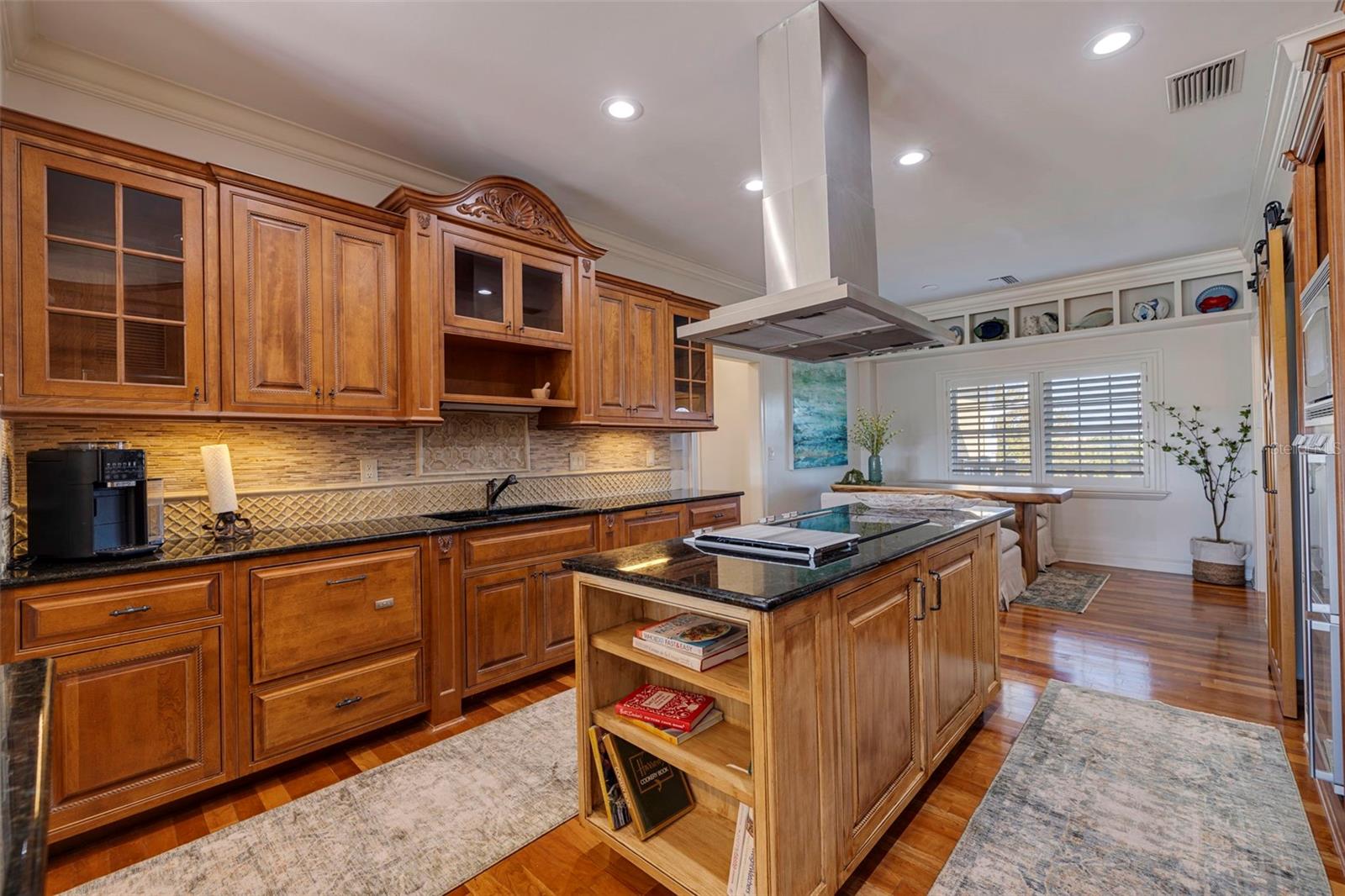 544 PINELLAS BAYWAY S #P4