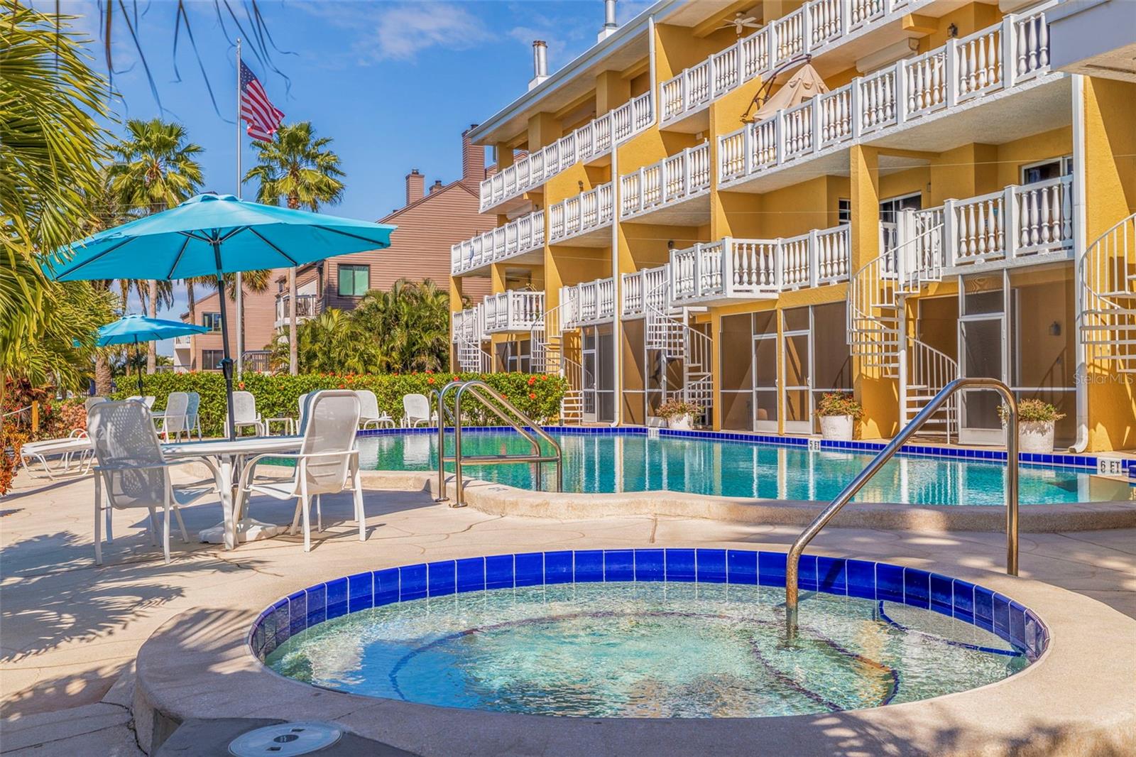 544 PINELLAS BAYWAY S #P4