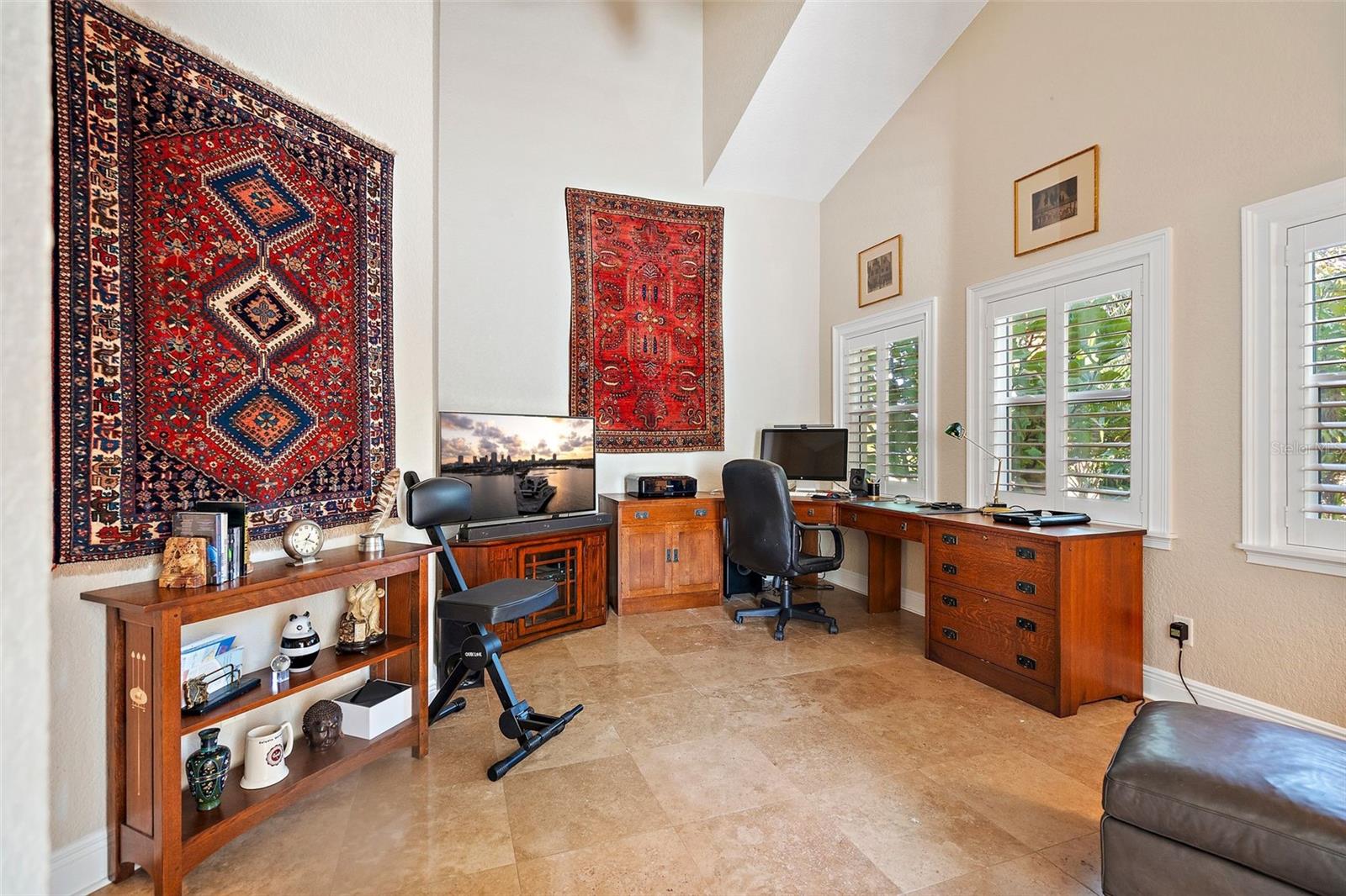 714 6TH STREET W