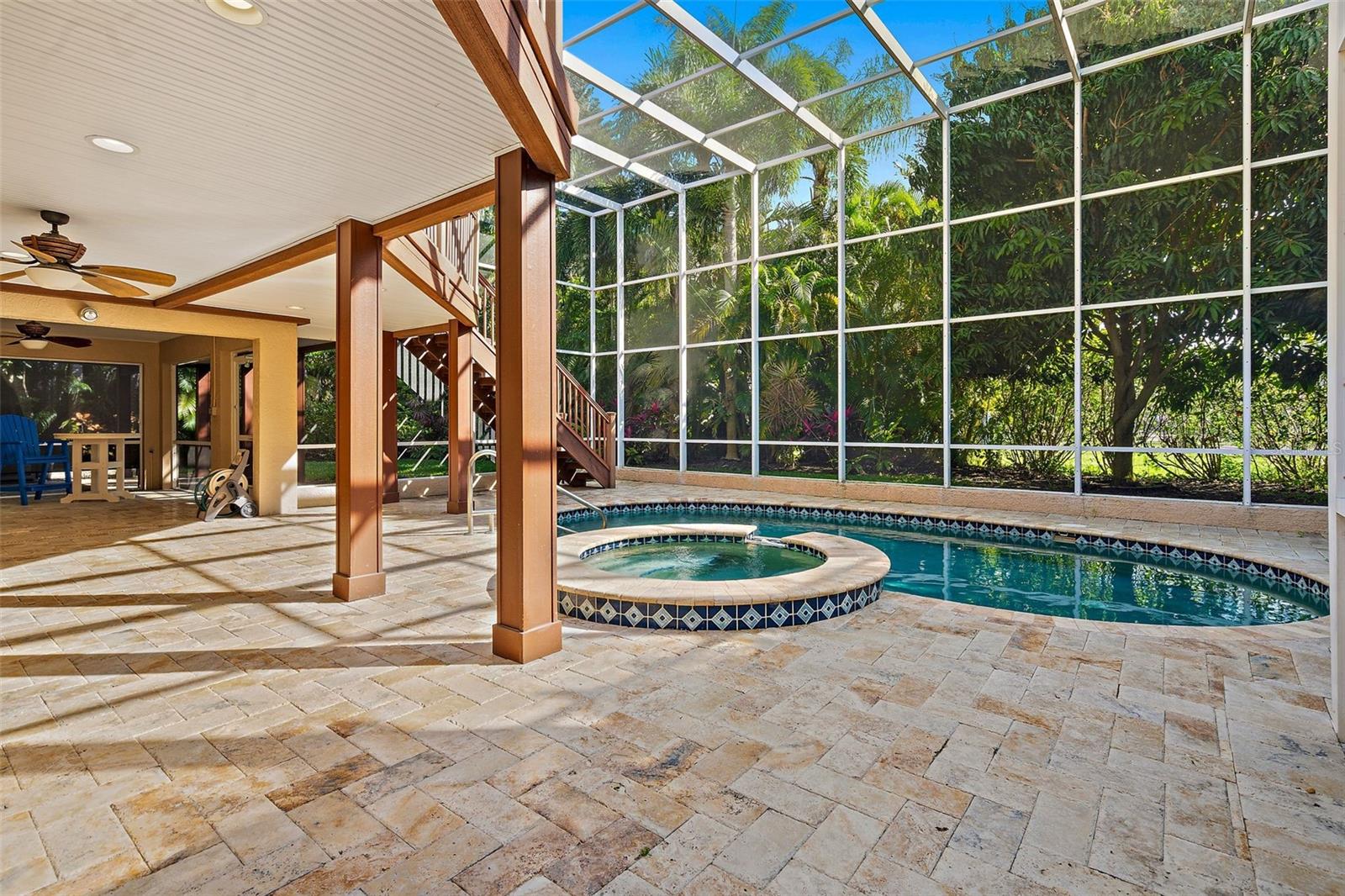 714 6TH STREET W