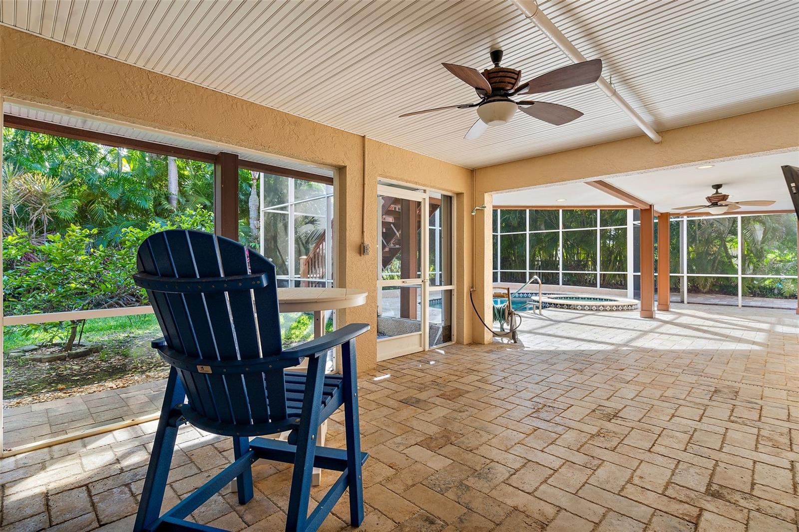 714 6TH STREET W