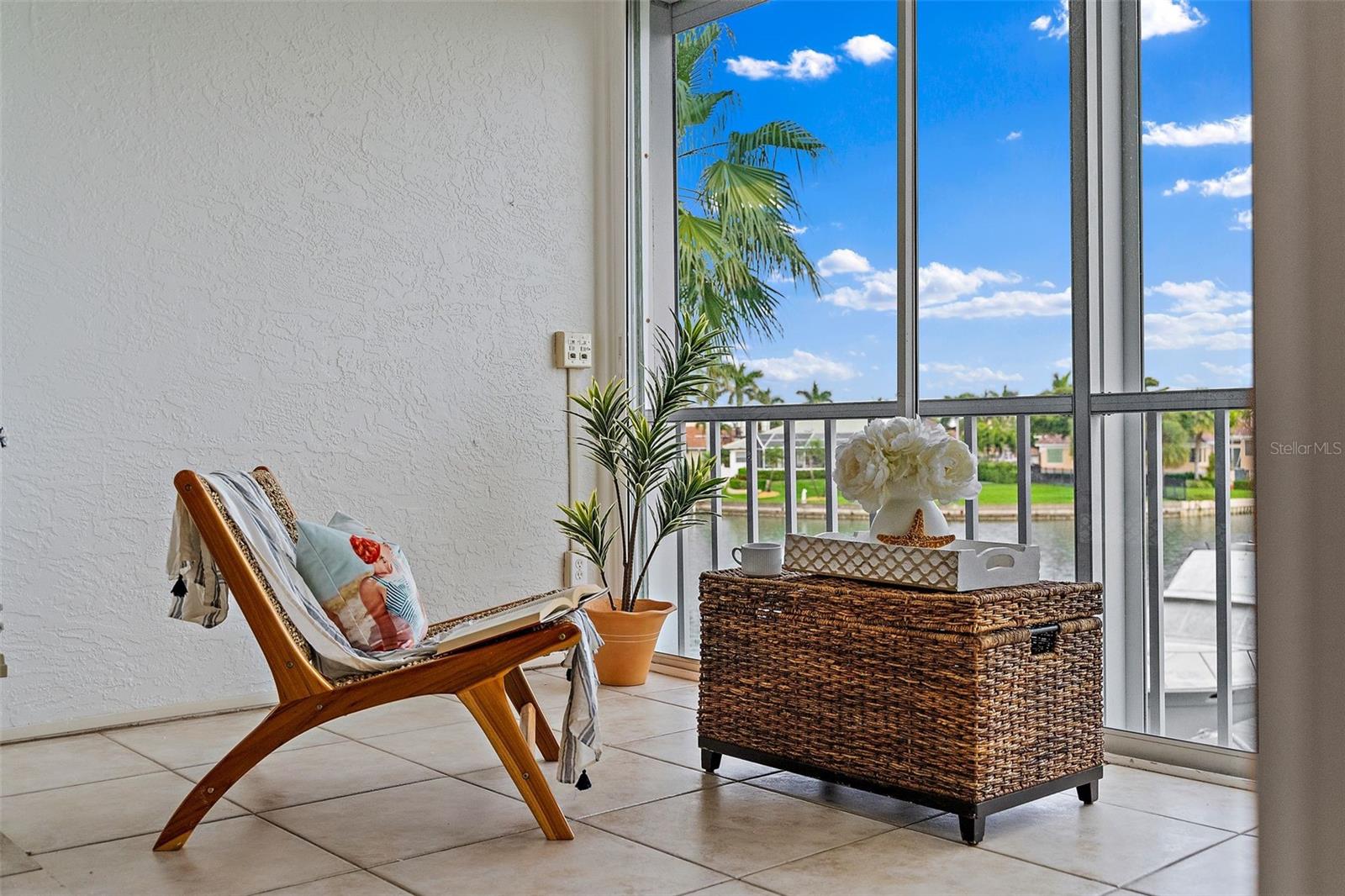 737 PINELLAS BAYWAY S #103