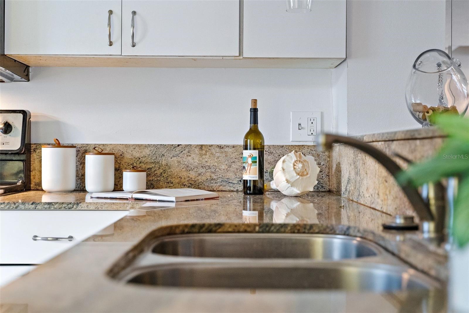 737 PINELLAS BAYWAY S #103