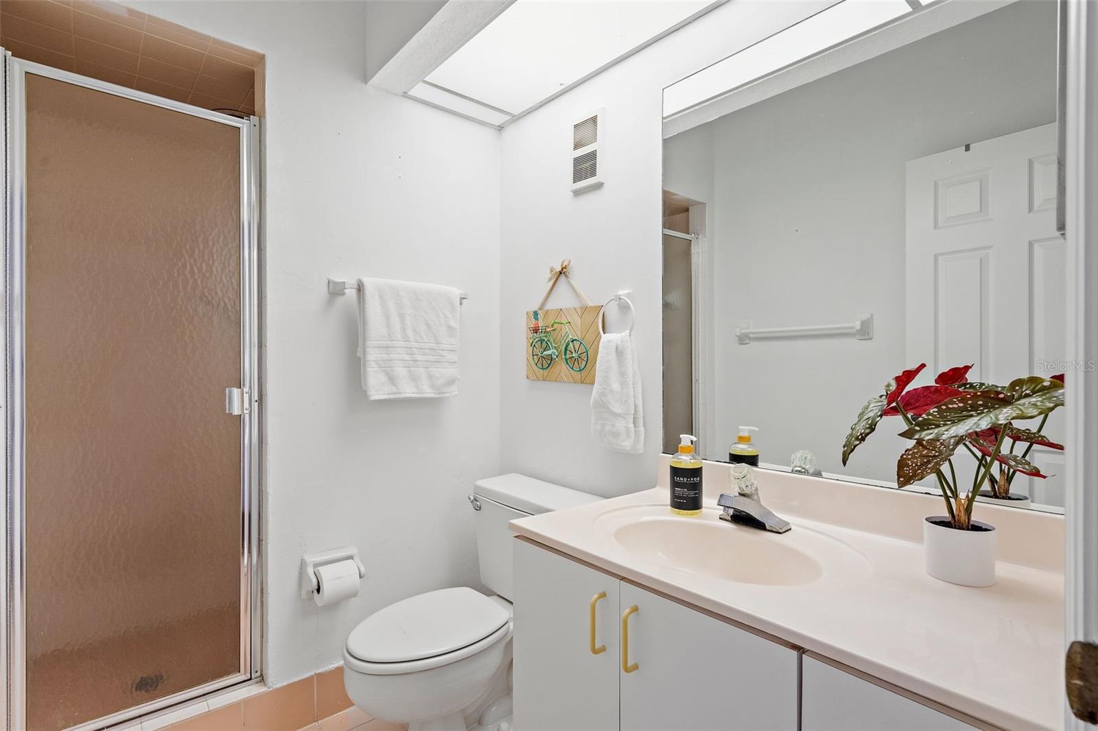 737 PINELLAS BAYWAY S #103