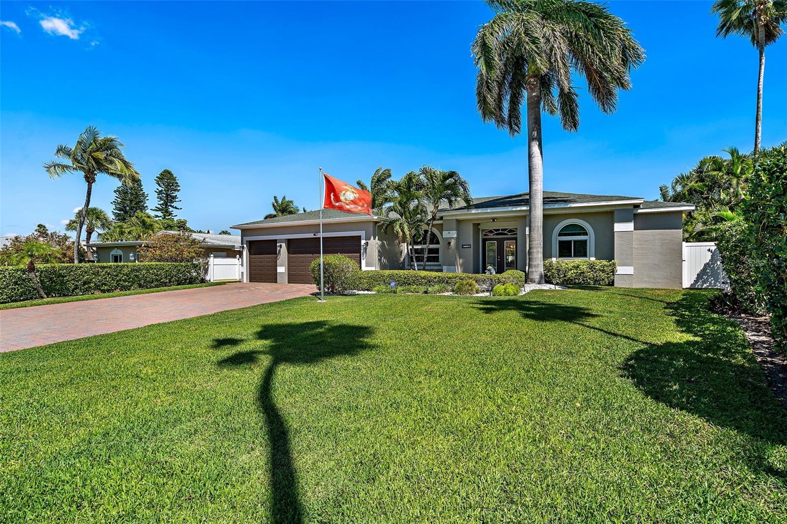 373 4TH AVE N