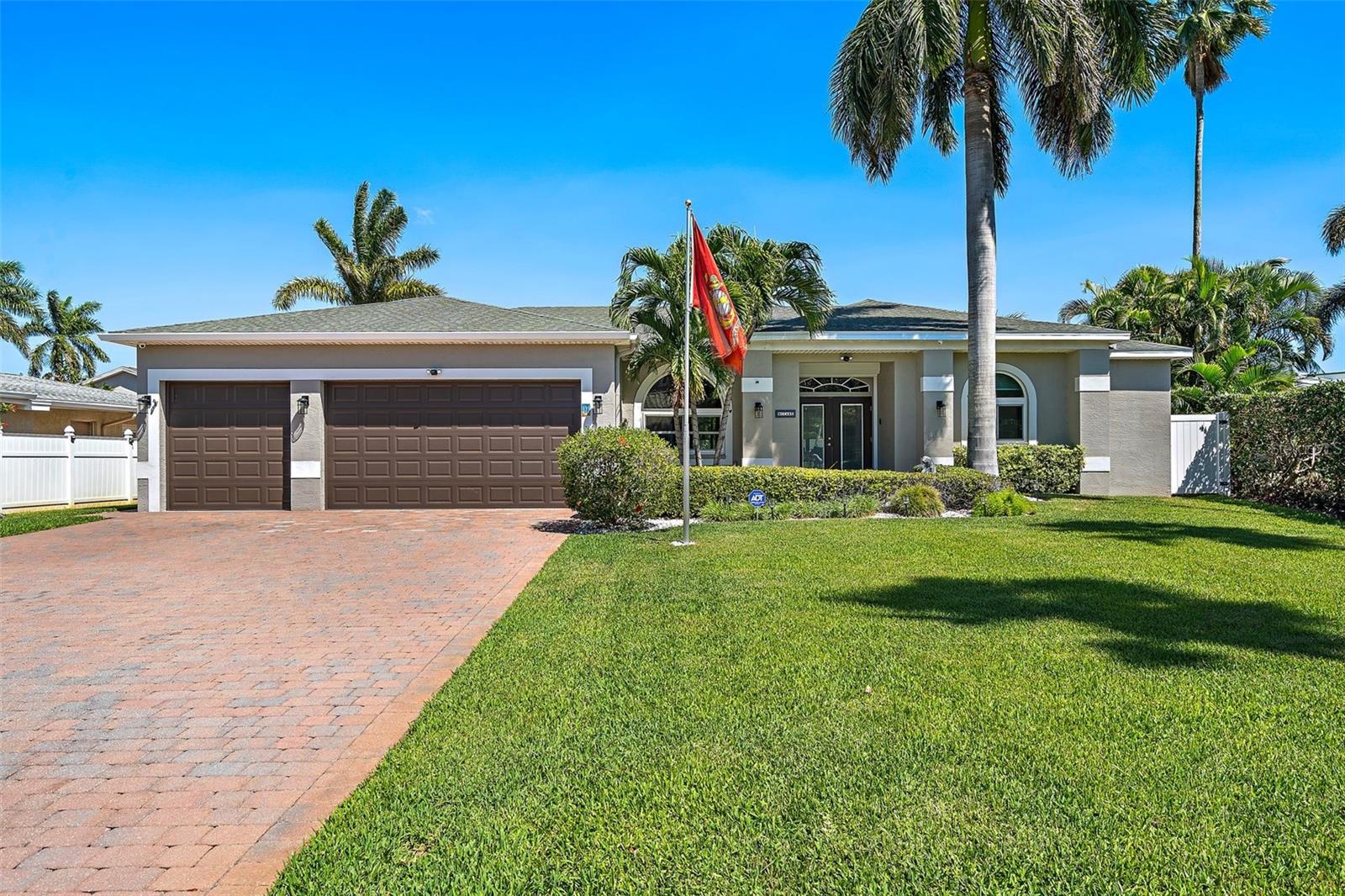 373 4TH AVE N