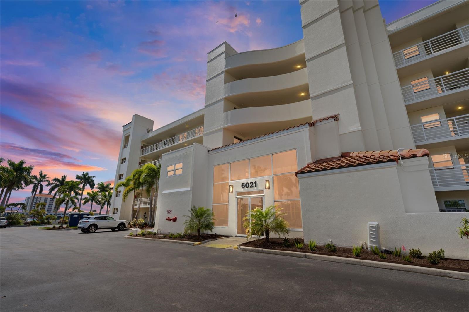 6021 BAHIA DEL MAR CIR #439