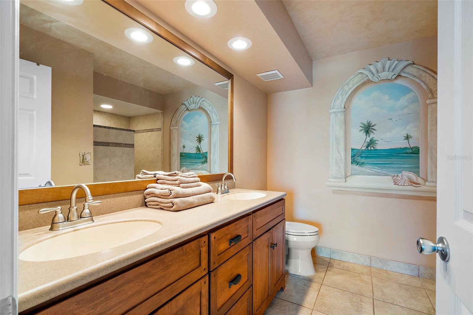6021 BAHIA DEL MAR CIR #439