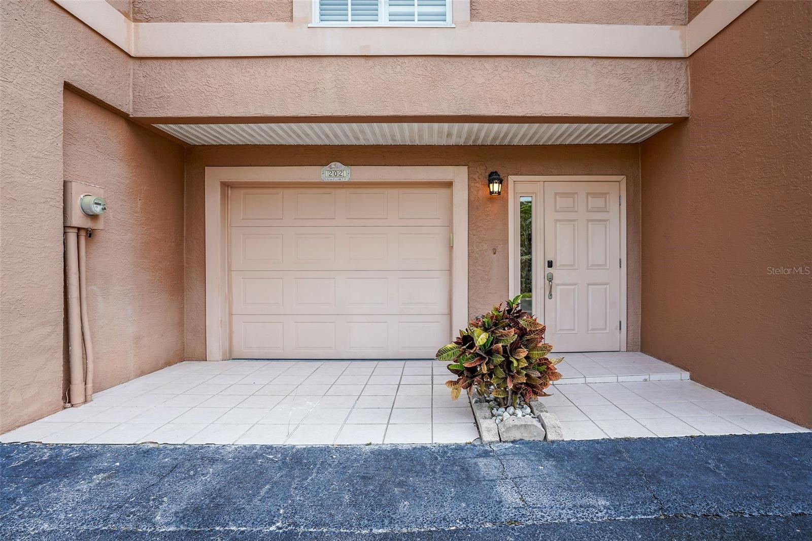 637 PINELLAS BAYWAY S #202