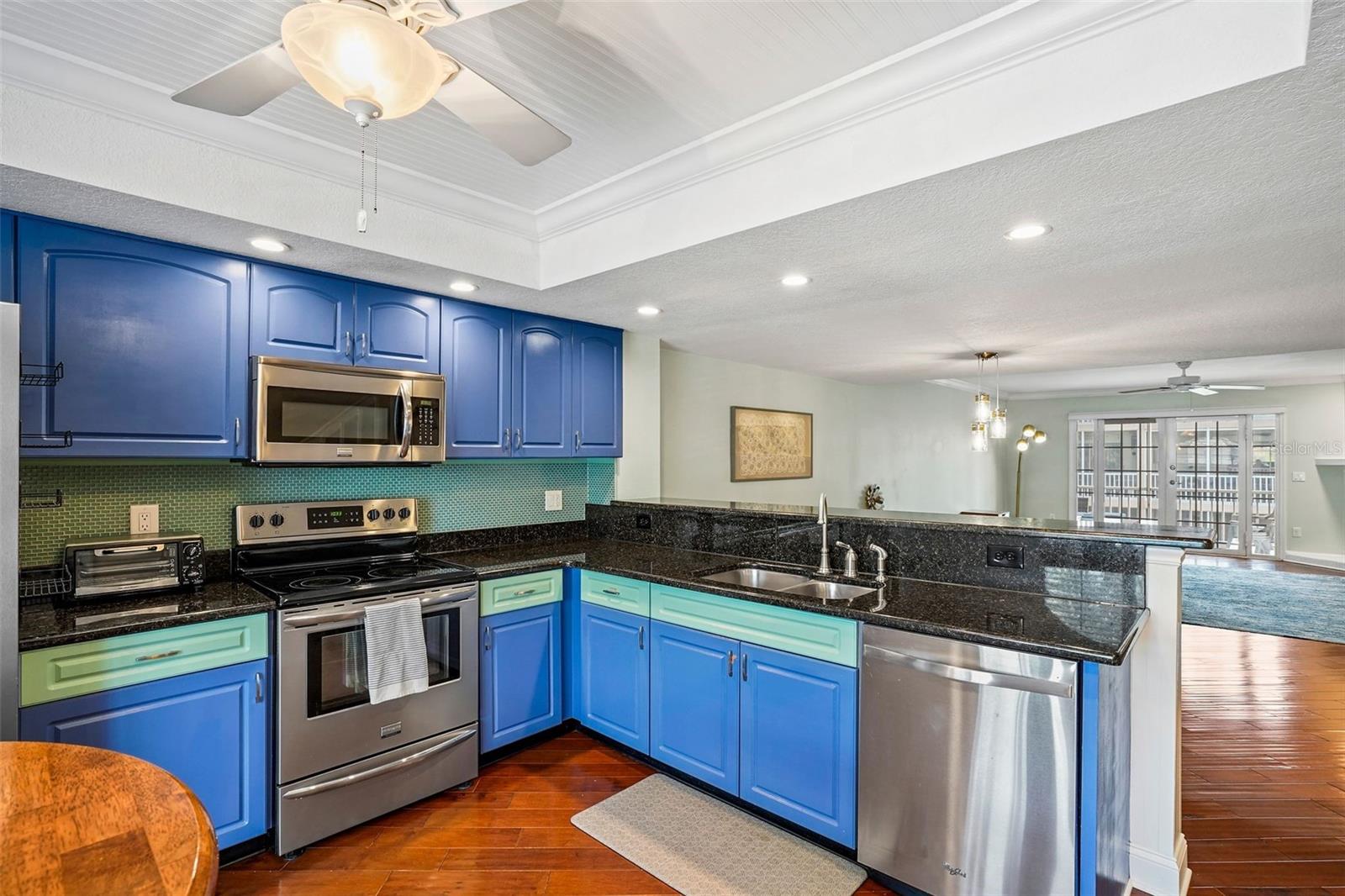 637 PINELLAS BAYWAY S #202