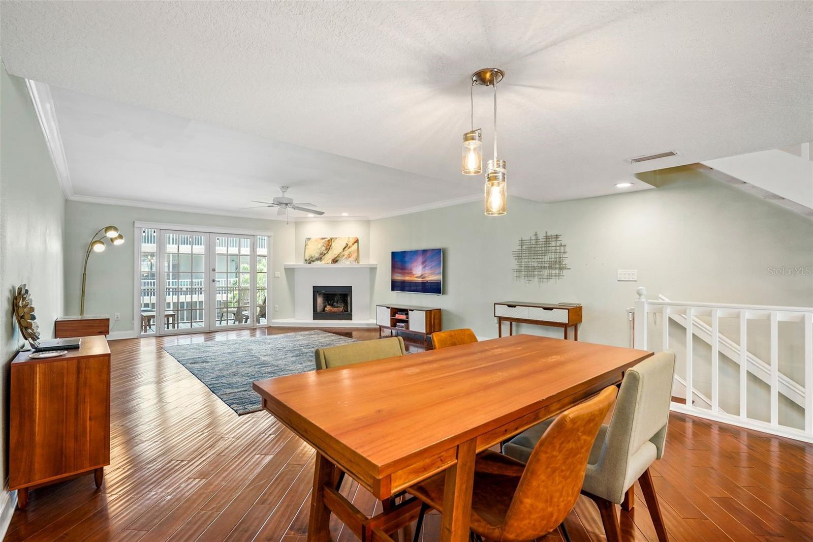 637 PINELLAS BAYWAY S #202