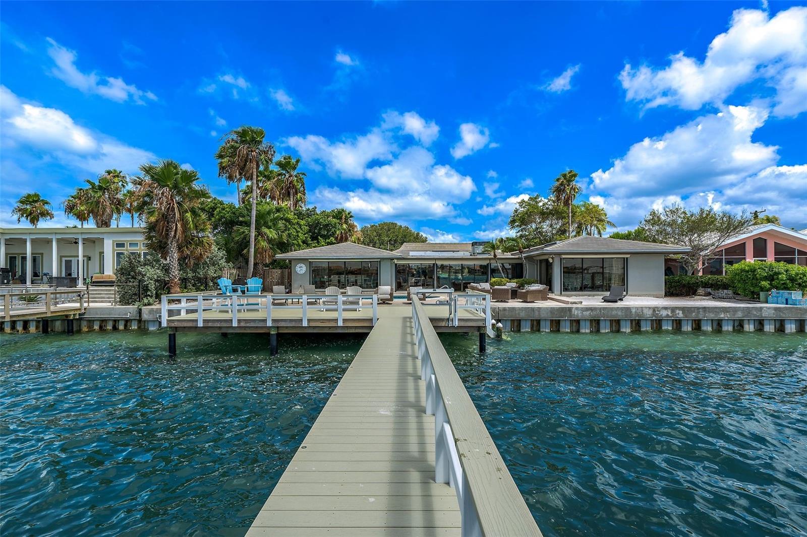 2121 E VINA DEL MAR BLVD