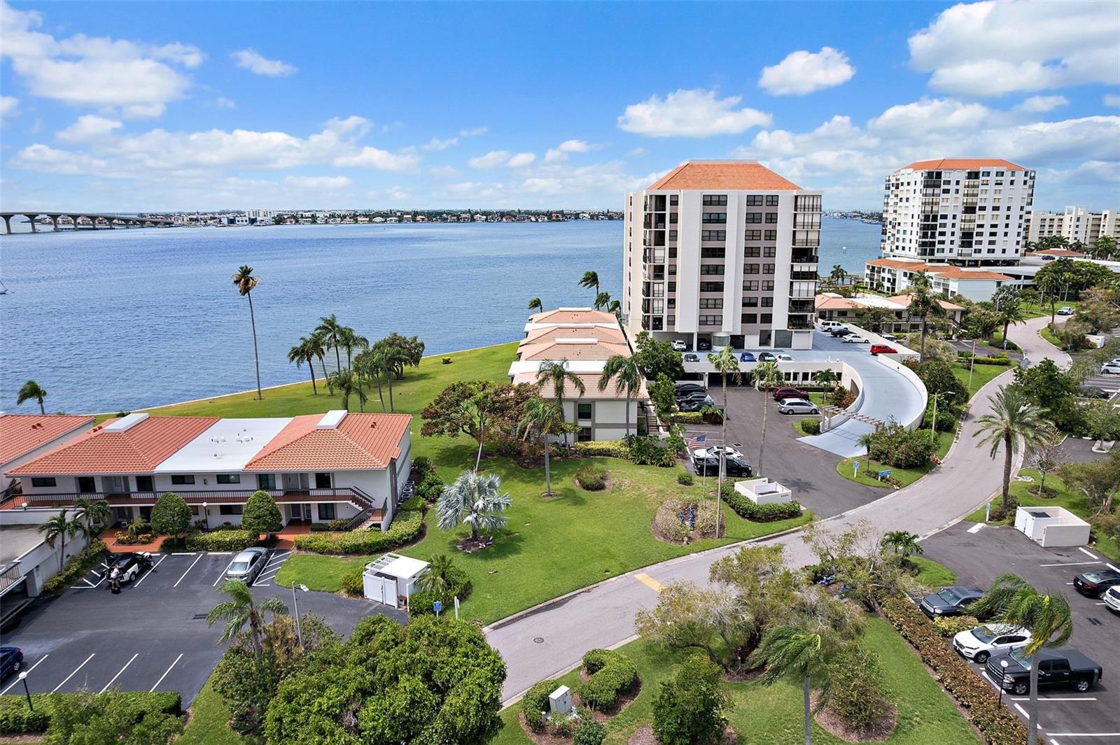 6291 BAHIA DEL MAR CIR #101