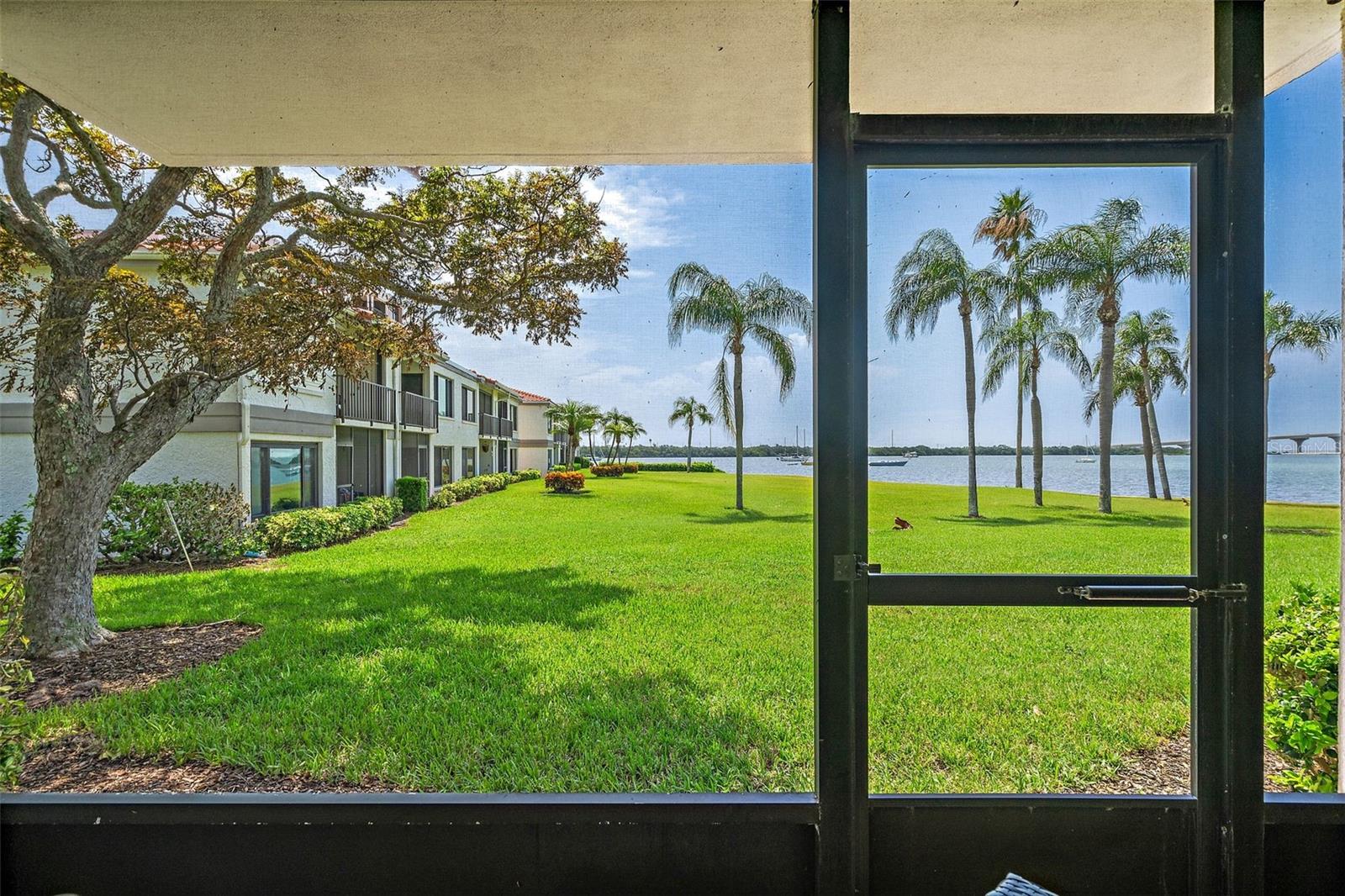 6291 BAHIA DEL MAR CIR #101
