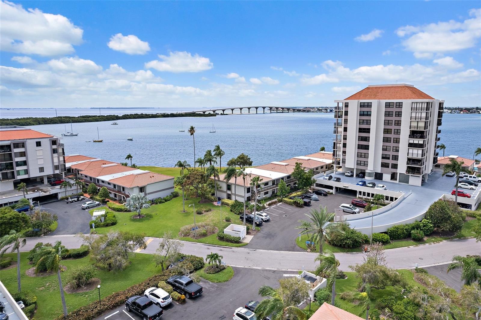 6291 BAHIA DEL MAR CIR #101