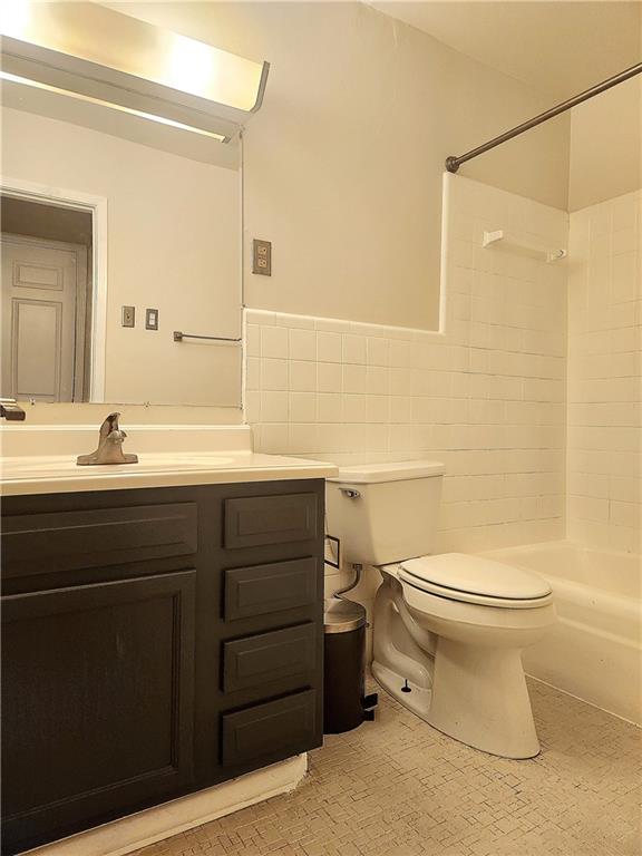 732 CHEROKEE Street 107