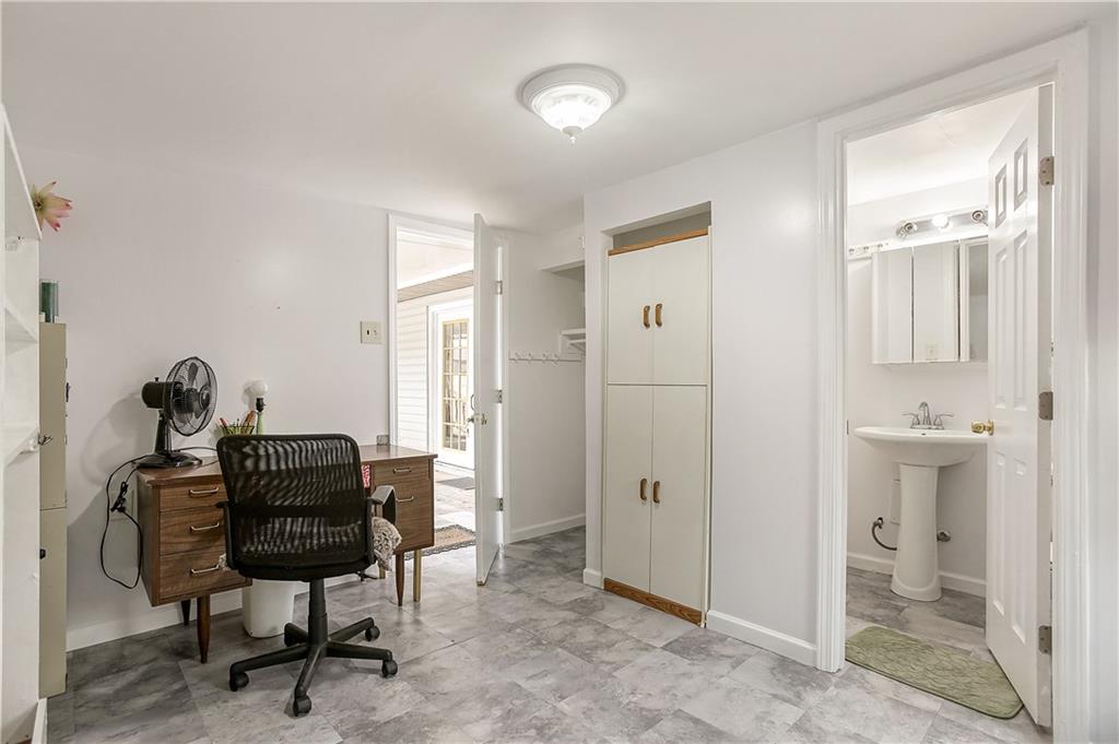 4004 CHESTNUT Street