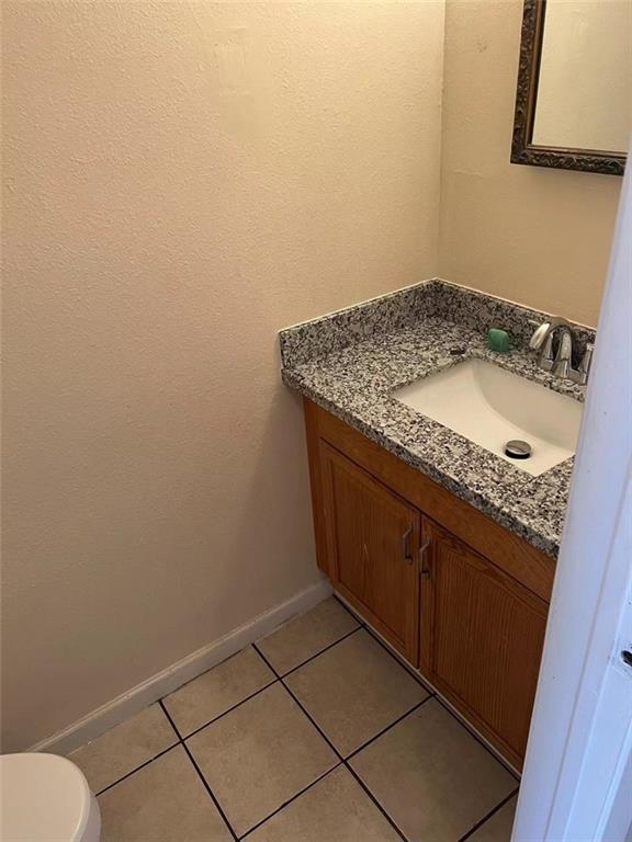 2218 DIVISION Street