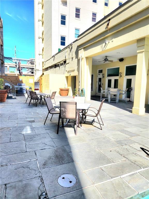 1205 ST CHARLES Avenue 317