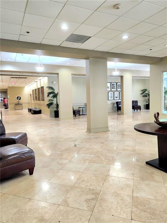 1205 ST CHARLES Avenue 317