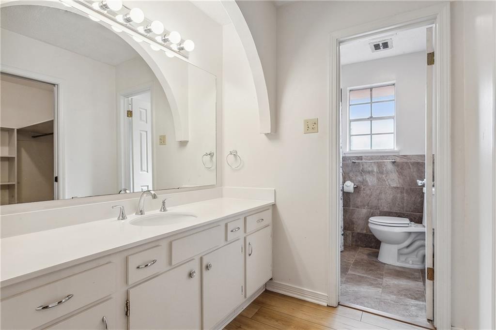 3730 RUE MICHELLE Drive