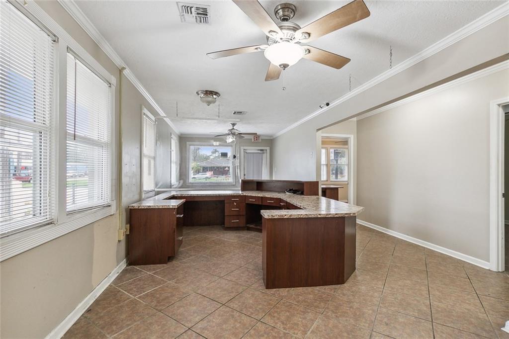 318 W JUDGE PEREZ Drive